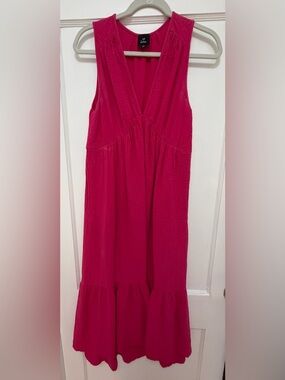 Echo Fuchsia Sleeveless V-Neck Midi Dress